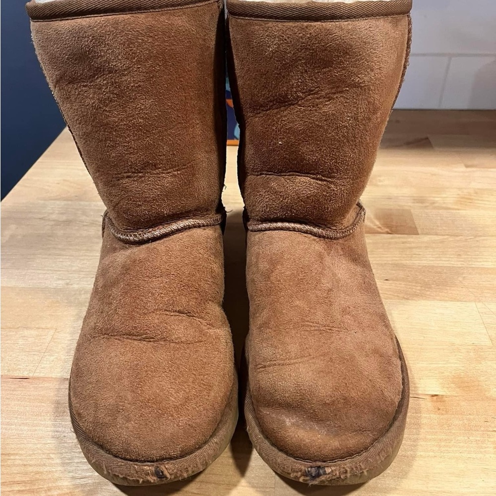 Chestnut Calf High Uggs Size 7